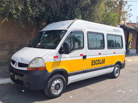 RENAULT MASTER 2.5 DCI MINIBUS L2H2 16 LUGARES 16V DIESEL 3P MANUAL RENAULT MASTER 2.5 DCI MINIBUS L2H2 16 LUGARES 16V DIESEL 3P MANUAL